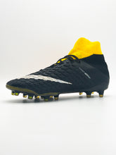 Load image into Gallery viewer, Hypervenom Phantom DF 3 Lock In Let Loose - Used 8.5/10
