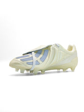 Load image into Gallery viewer, Adidas Predator Mania Remake Pearl
