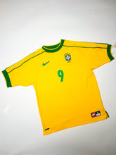 Load image into Gallery viewer, Nike R9 Brazil 1998 Jersey Re-Issue
